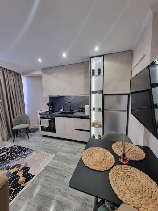 Comfort Apartment Tirane エクステリア 写真